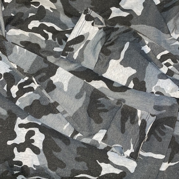 Long Sleeve Cotton Active Shirt - Picture 2 of 4